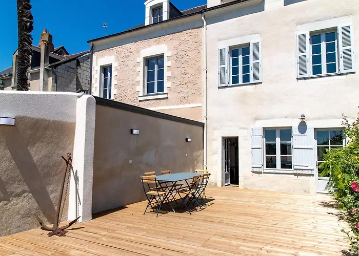 Maison Authentique Sur 3 Niveaux Avec Terrasse Et Vue Loire - Fr-1-622-38 Сasa de vacaciones Ingrandes (Maine-et-Loire)